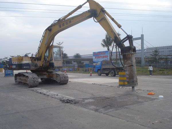 开云体育-足球篮球官方直播平台
南三公路道路维修工程